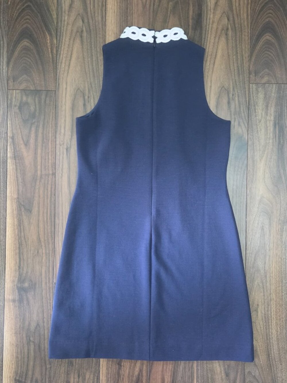 Lilly Pulitzer Size M Navy Shift Dress White Soutache Trim Sleeveless Lined - Picture 2 of 7